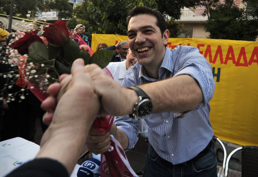 <h1>Alexisz Ciprasz radikális baloldali politikus kampányol</h1>-