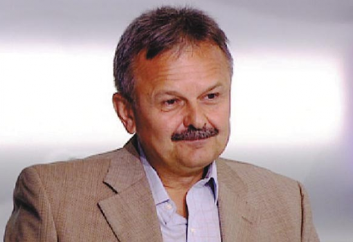 <h1>Debreczeni József</h1>-